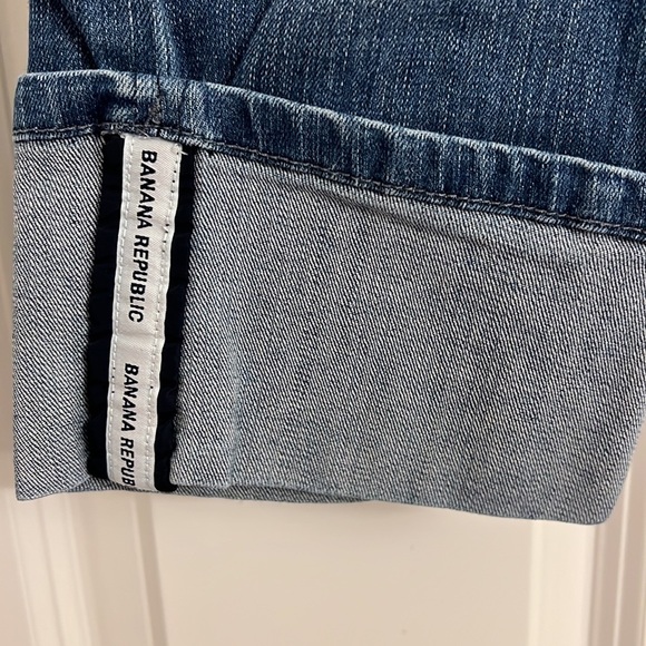 Banana Republic Petite - Picture 5 of 9